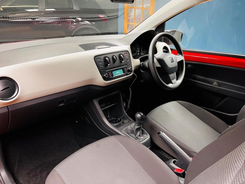 SEAT MII