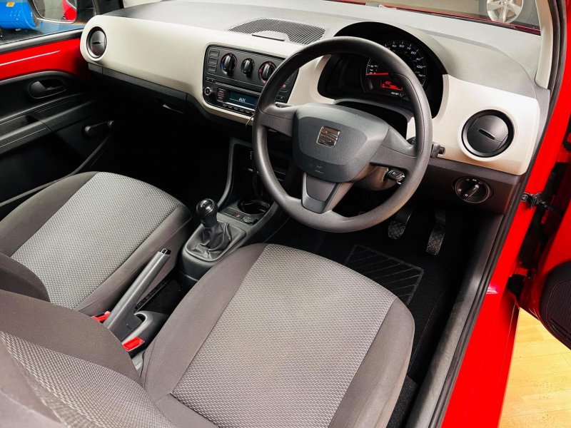 SEAT MII