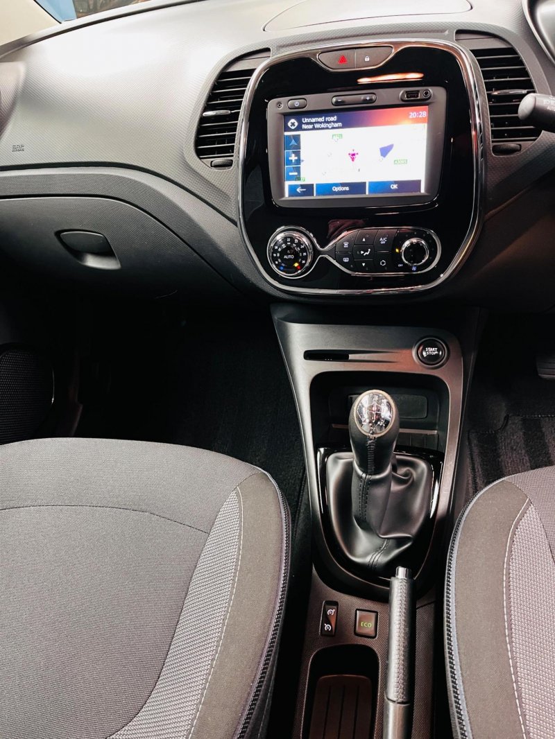 RENAULT CAPTUR
