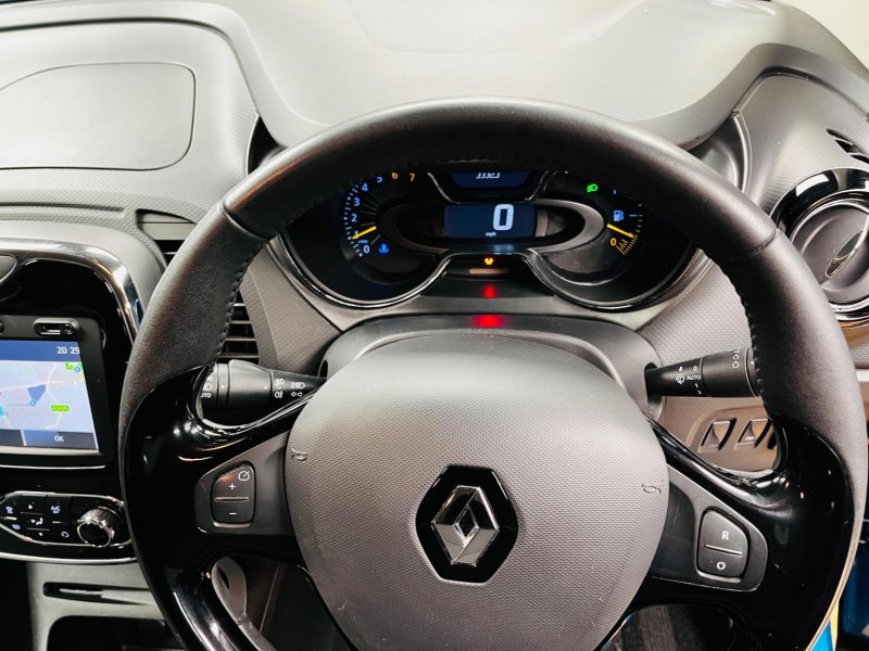 RENAULT CAPTUR