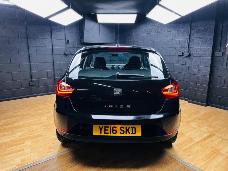 SEAT IBIZA