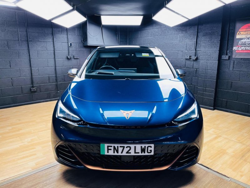 CUPRA BORN