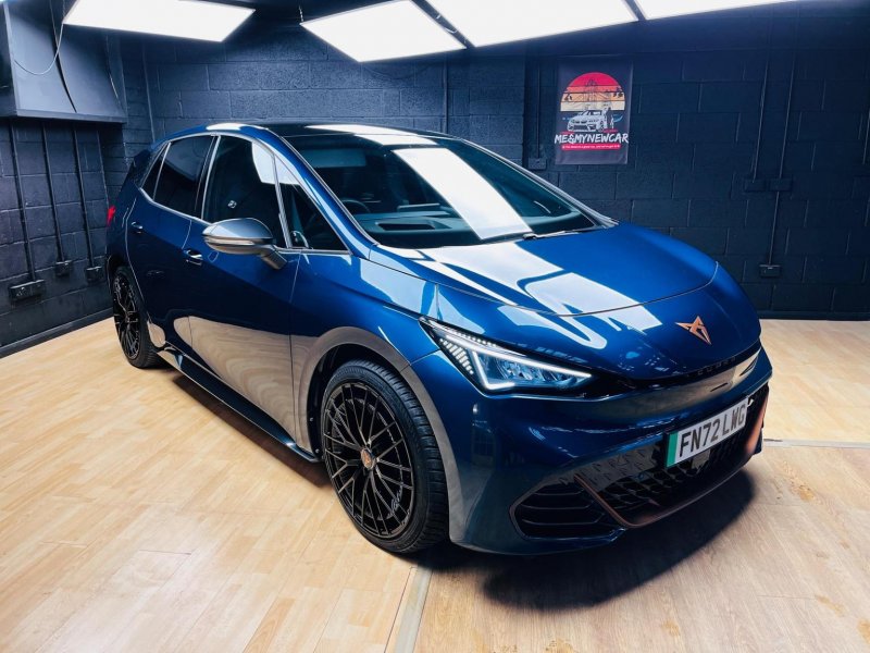 CUPRA BORN