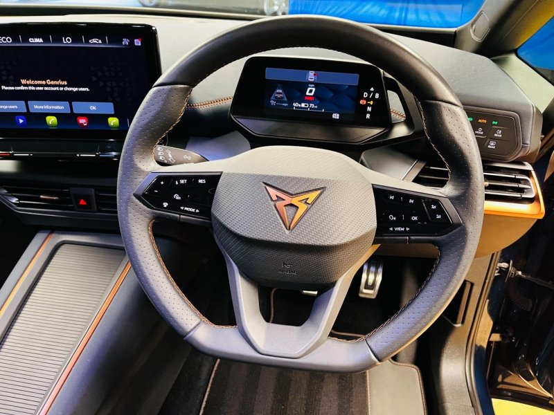 CUPRA BORN